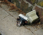 monitor in gutter
